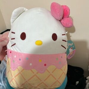 HELLO KITTY ICE CREAM SQUISHMALLOW